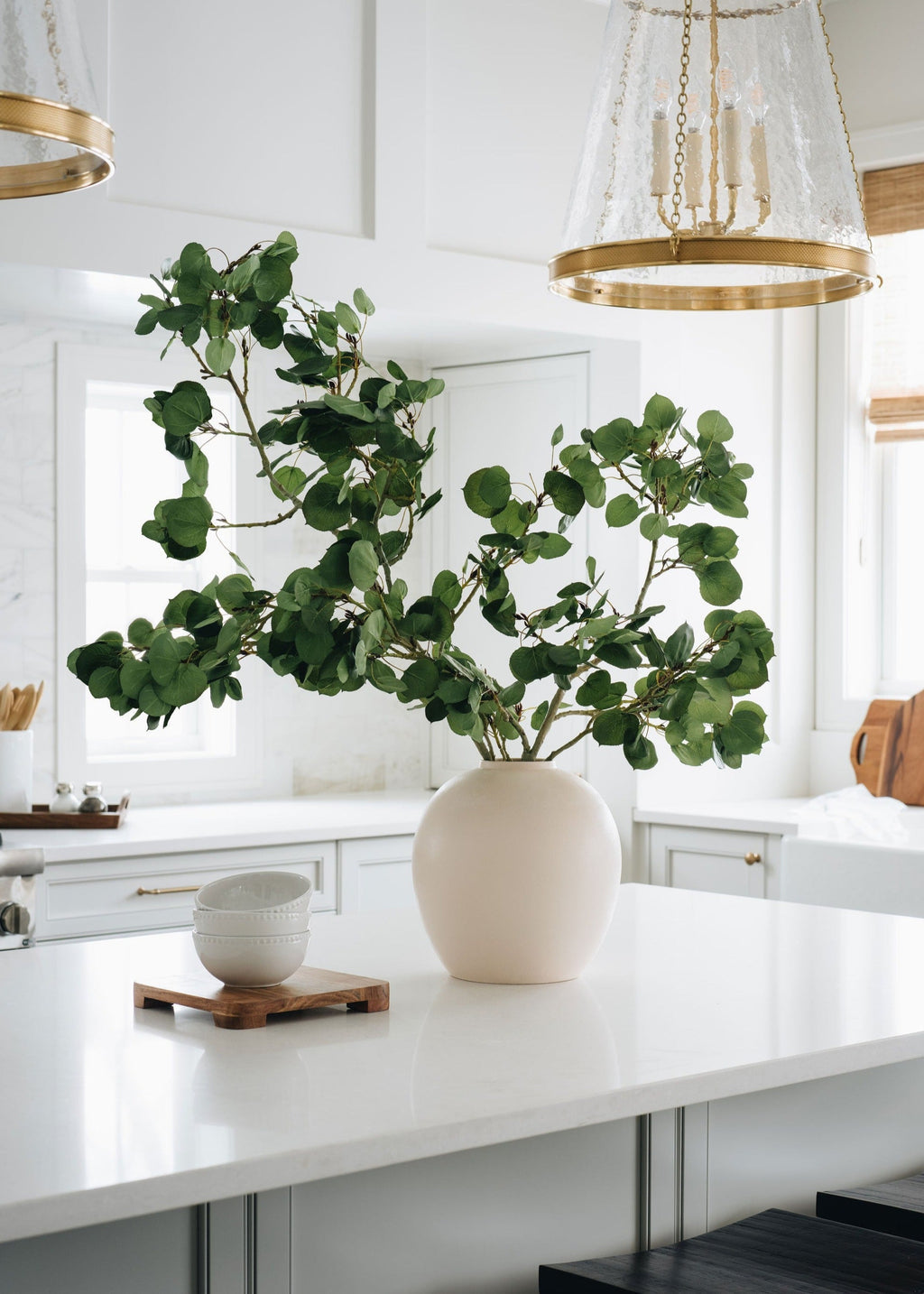 Afloral™ Large Vase in Matte Bailey Cream - 10.75"