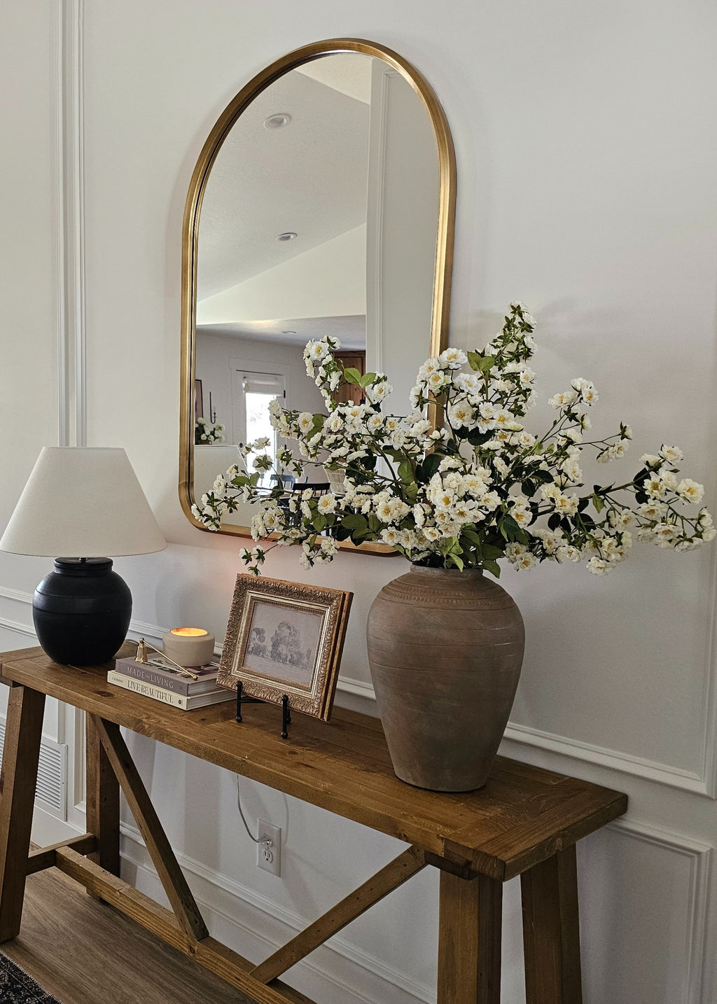 Climbing Fake Roses Branch in Cream White - 33"