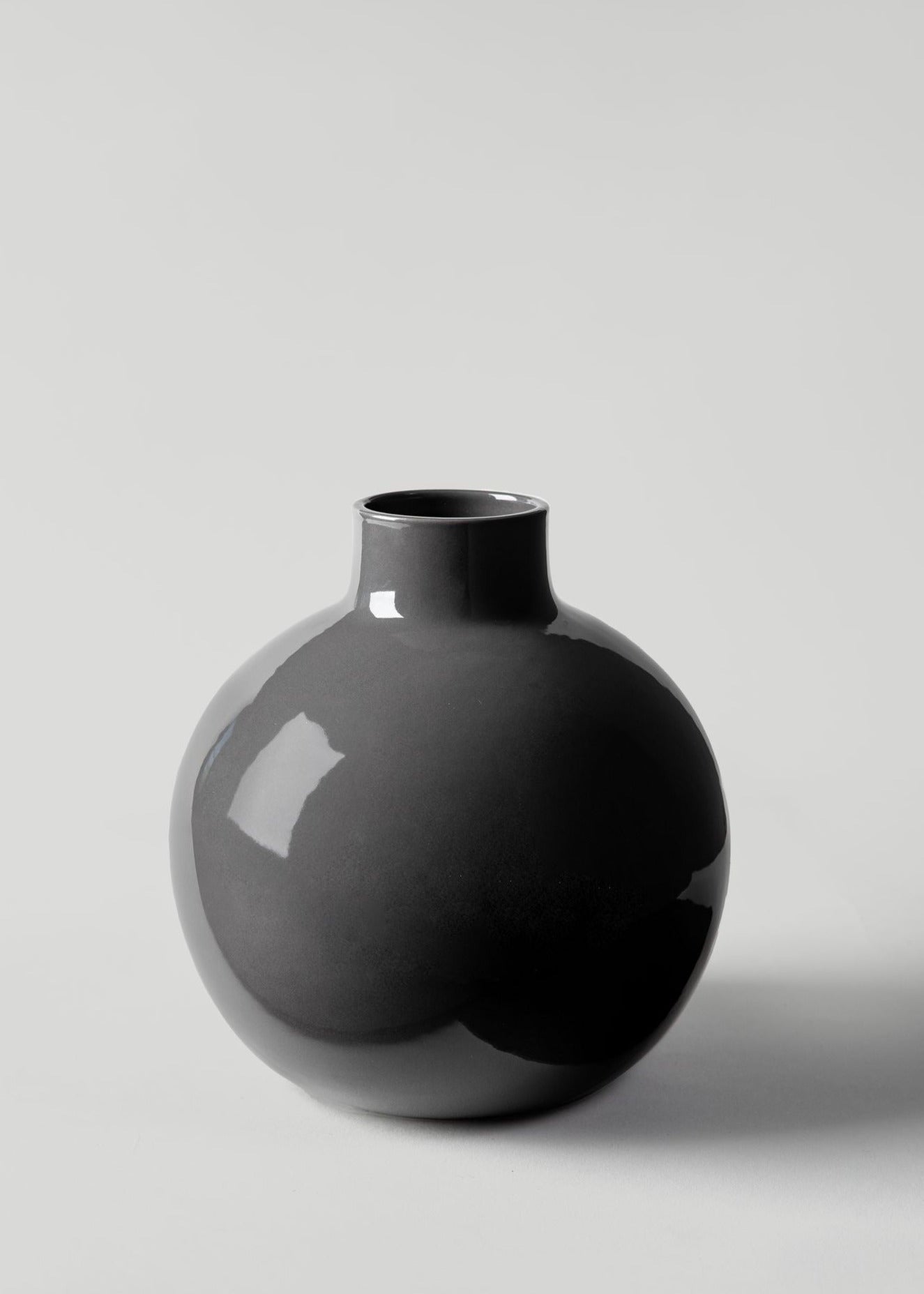 Small Round Ceramic Vase in Glossy Smoked Taupe - 8"