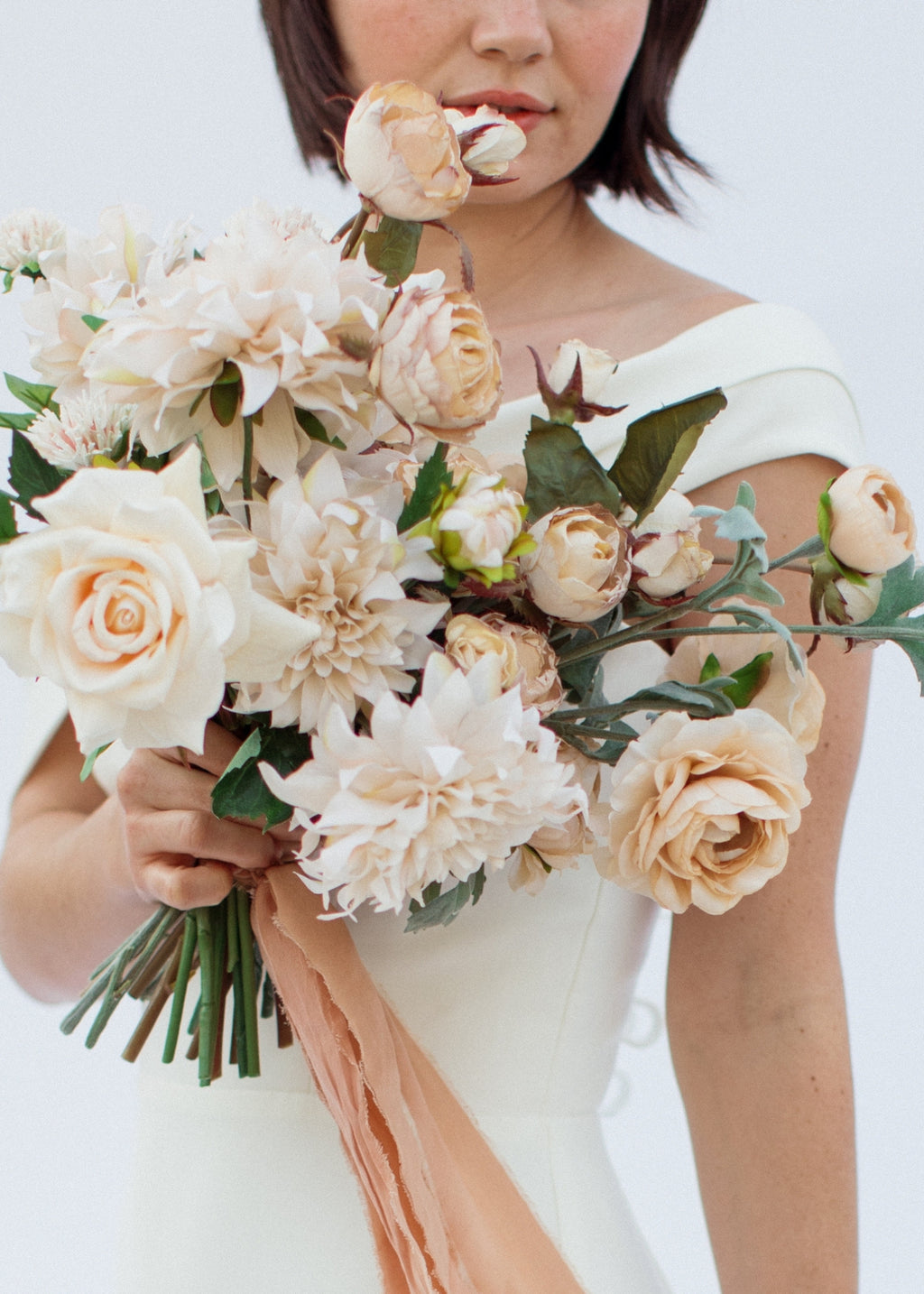 Dried Look Fake Roses in Beige - 21"
